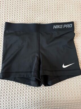 Nike Pro Black Women's Bike Shorts with White Swoosh